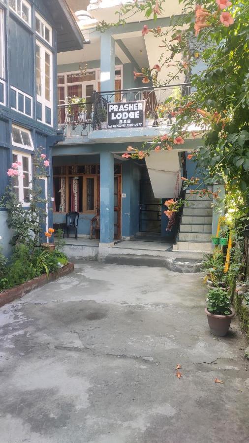 The Prasher Lodge Mall Road Manali Zewnętrze zdjęcie