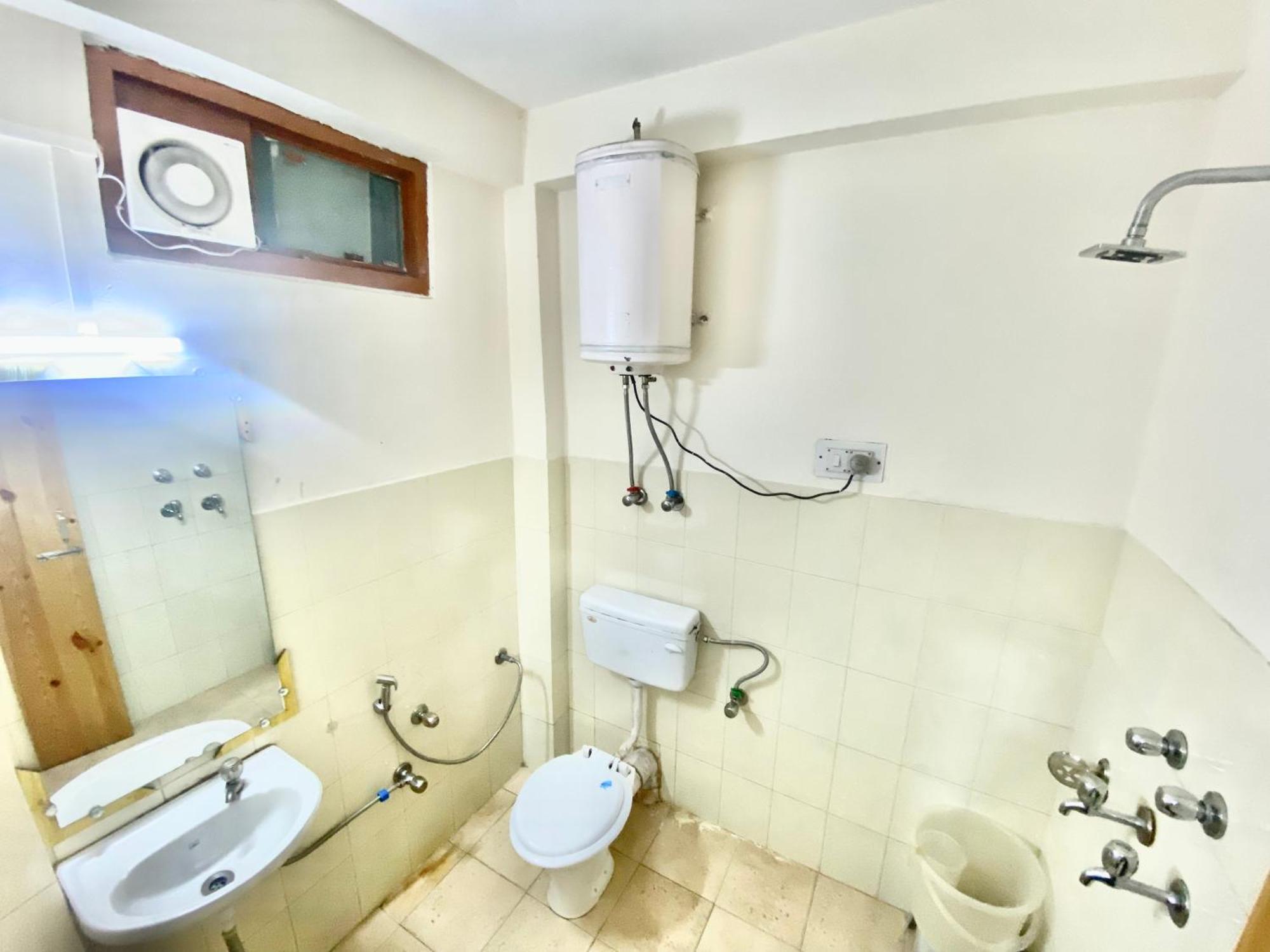 The Prasher Lodge Mall Road Manali Zewnętrze zdjęcie