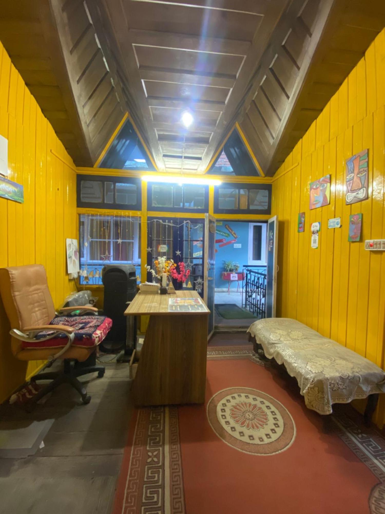 The Prasher Lodge Mall Road Manali Zewnętrze zdjęcie